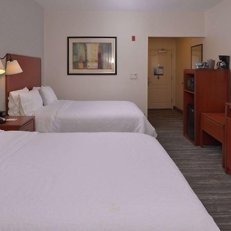 Hampton Inn And Suites Bakersfield North-Airport Buitenkant foto