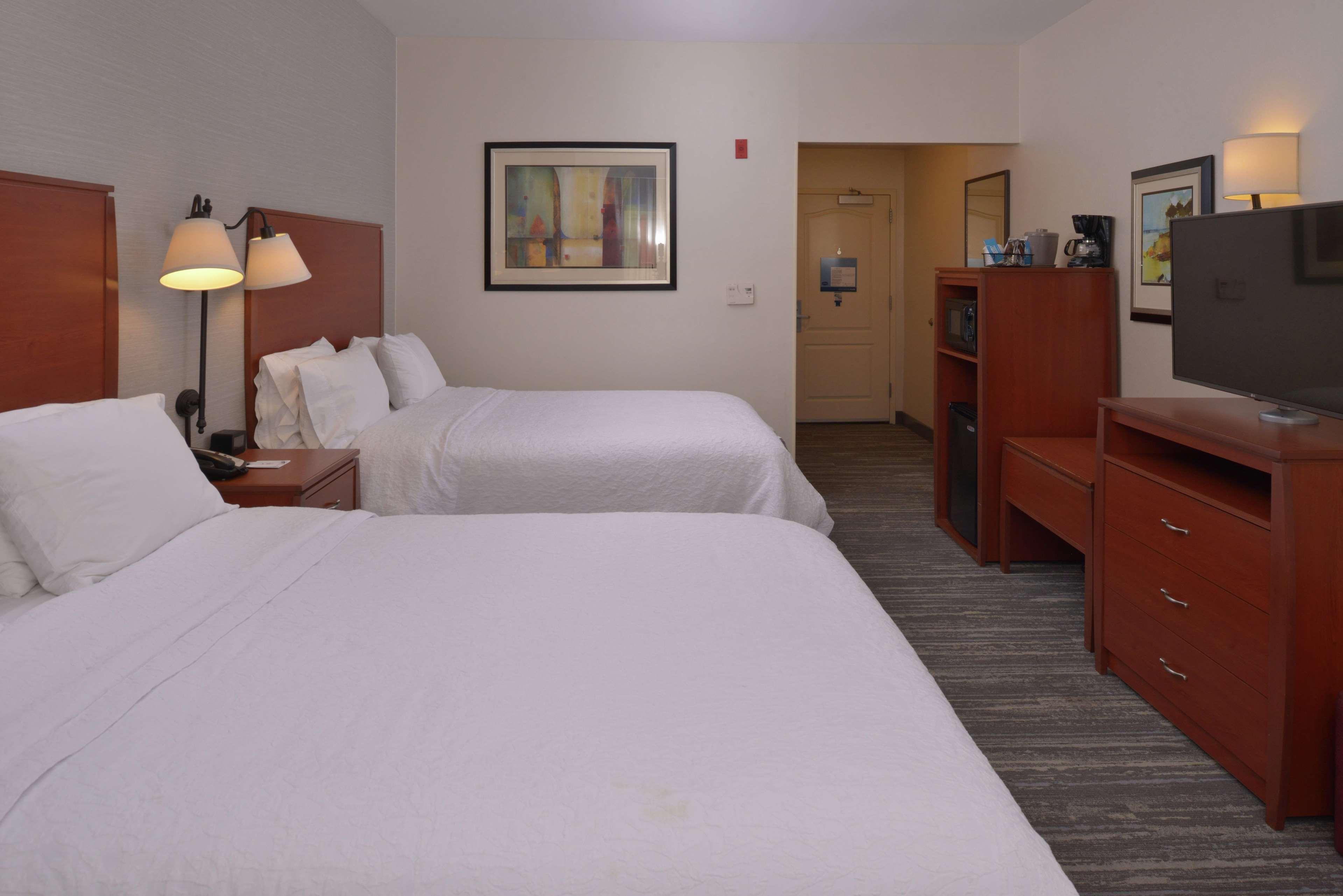 Hampton Inn And Suites Bakersfield North-Airport Buitenkant foto