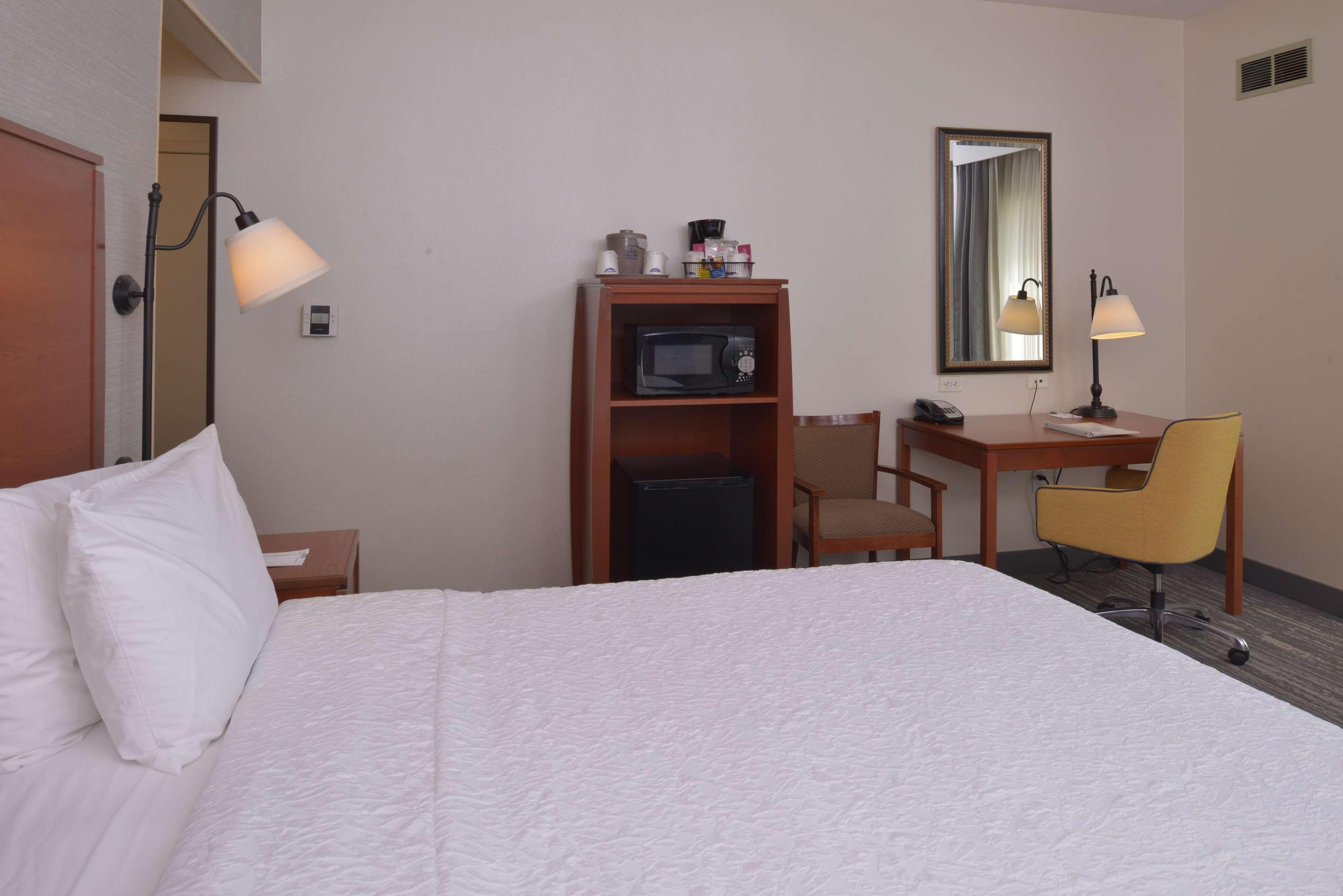 Hampton Inn And Suites Bakersfield North-Airport Buitenkant foto