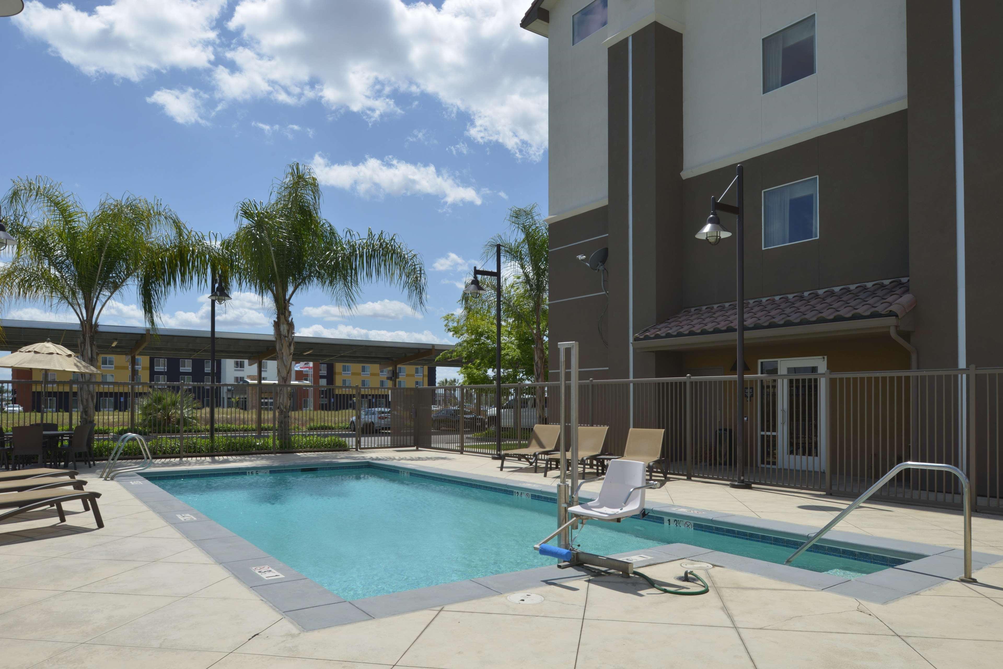 Hampton Inn And Suites Bakersfield North-Airport Buitenkant foto