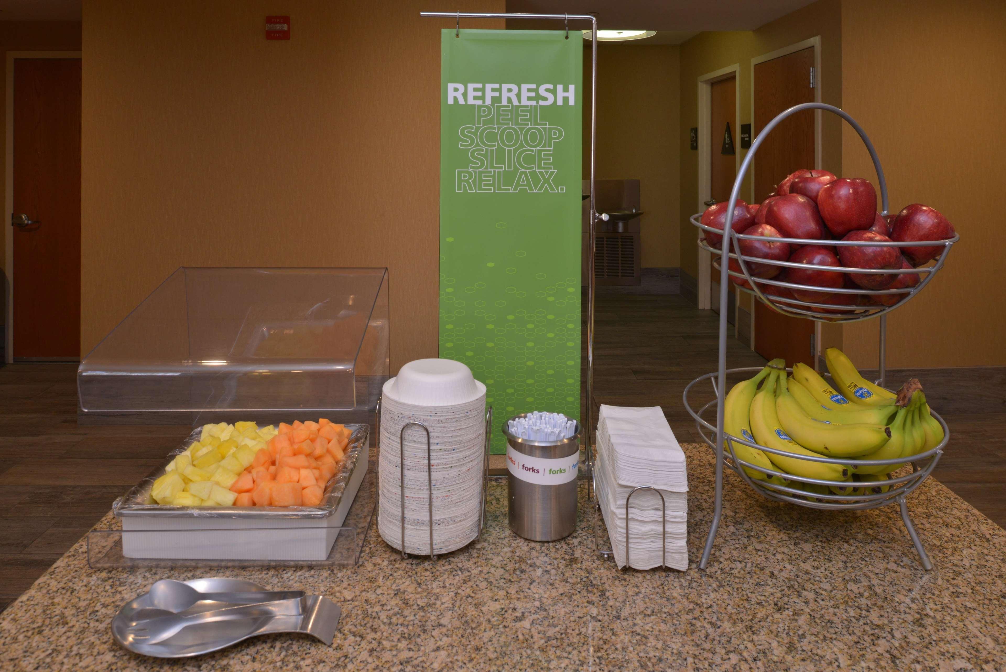 Hampton Inn And Suites Bakersfield North-Airport Buitenkant foto