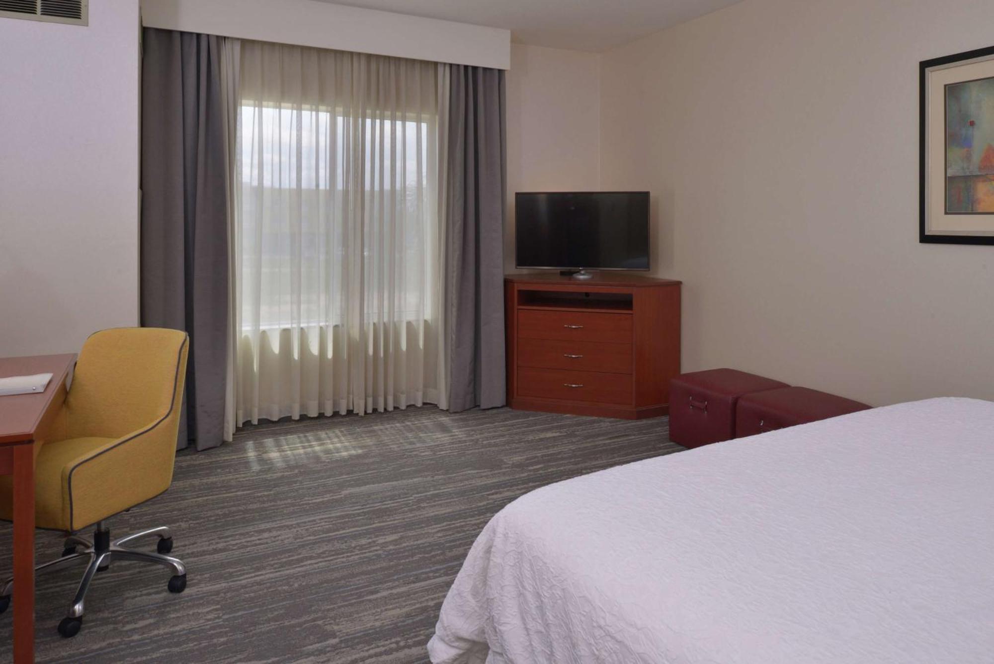 Hampton Inn And Suites Bakersfield North-Airport Buitenkant foto