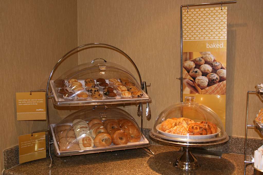 Hampton Inn And Suites Bakersfield North-Airport Buitenkant foto