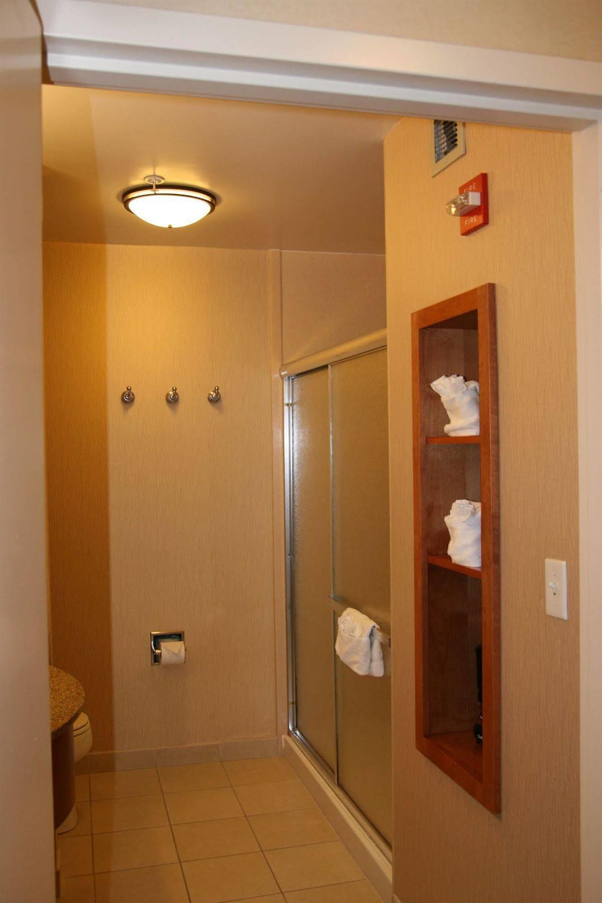 Hampton Inn And Suites Bakersfield North-Airport Buitenkant foto